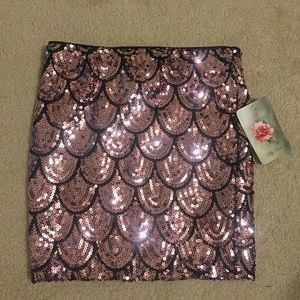 Lily Rose Black and Pink sequin design mini skirt